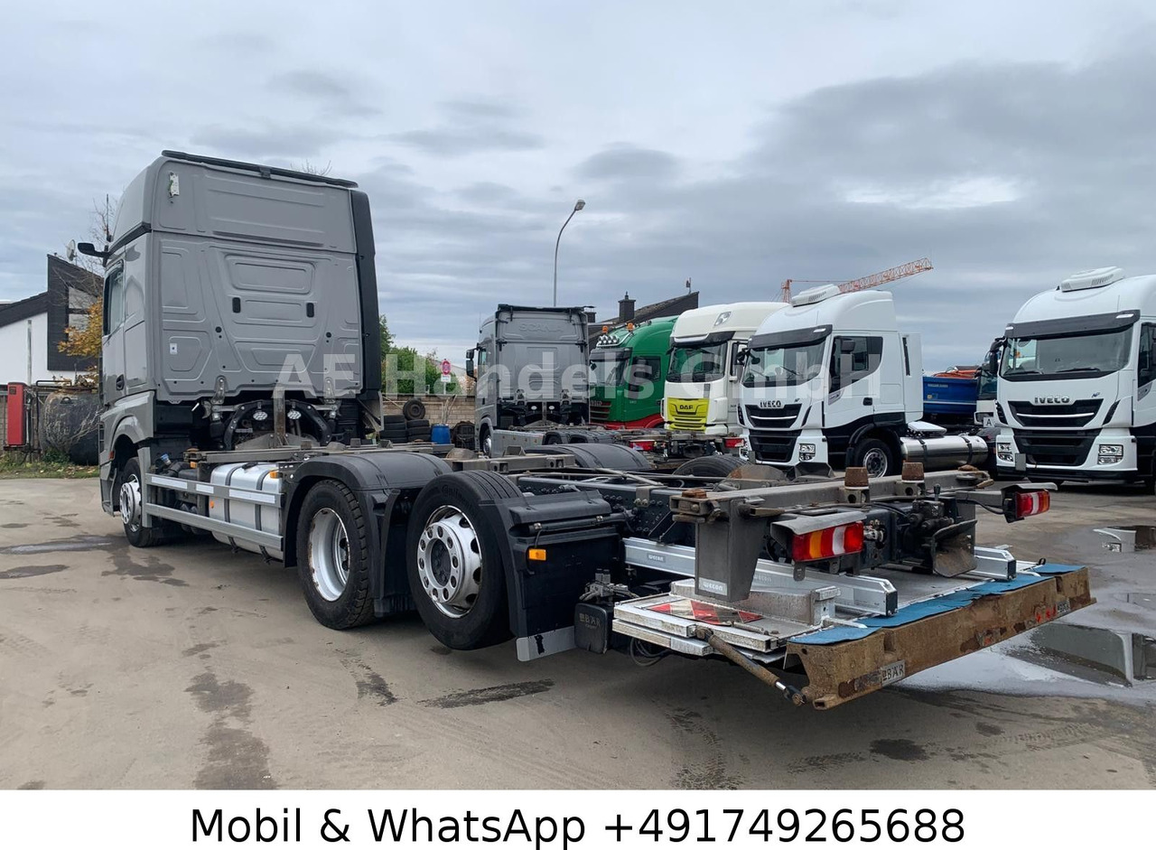 Mercedes-Benz Actros V 2545 GigaSpace BDF LL*Retarder/LBW/L+L - Container transporter/ Swap body truck: picture 3 Mercedes-Benz Actros V 2545 GigaSpace BDF LL*Retarder/LBW/L+L - Container transporter/ Swap body truck: picture 3