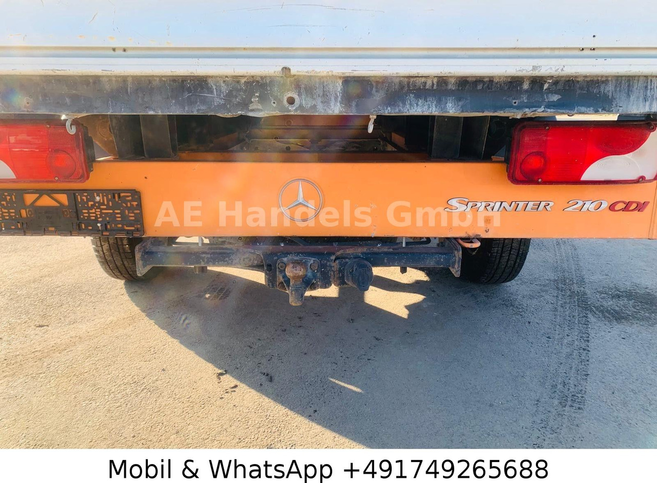 Mercedes-Benz Sprinter II Pritsche 210 CDI 6 Sitzer *AHK/Radio - Open body delivery van, Combi van: picture 5 Mercedes-Benz Sprinter II Pritsche 210 CDI 6 Sitzer *AHK/Radio - Open body delivery van, Combi van: picture 5