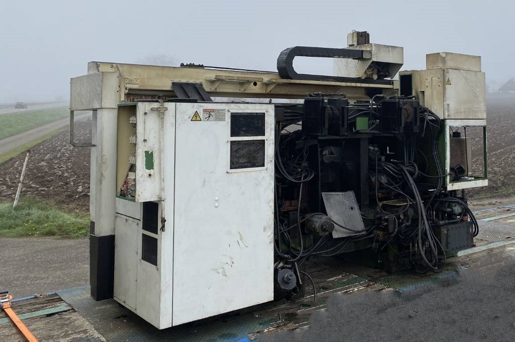 Mazak / Yamazaki FLEX-GL 200N-MLTPLX 630 1er Main - Agricultural machinery: picture 4 Mazak / Yamazaki FLEX-GL 200N-MLTPLX 630 1er Main - Agricultural machinery: picture 4