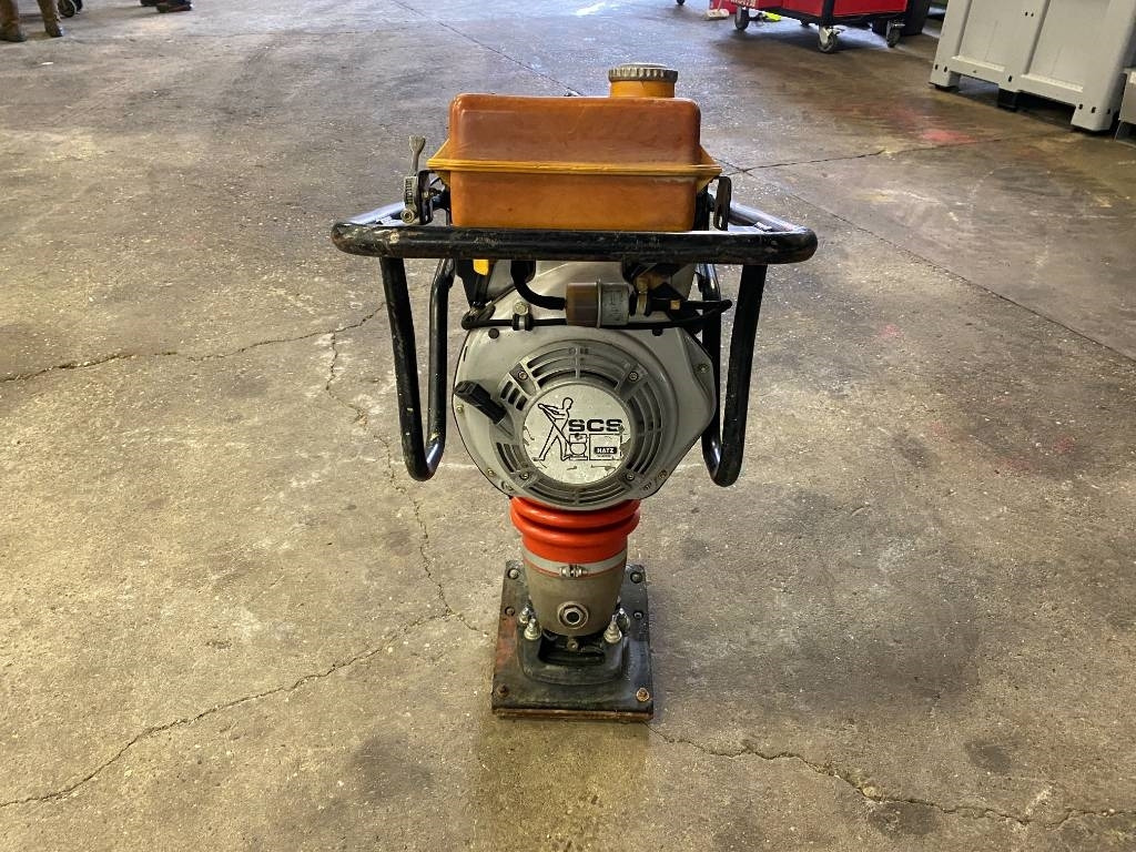 Dynapac LT 800 - Vibratory plate: picture 2 Dynapac LT 800 - Vibratory plate: picture 2