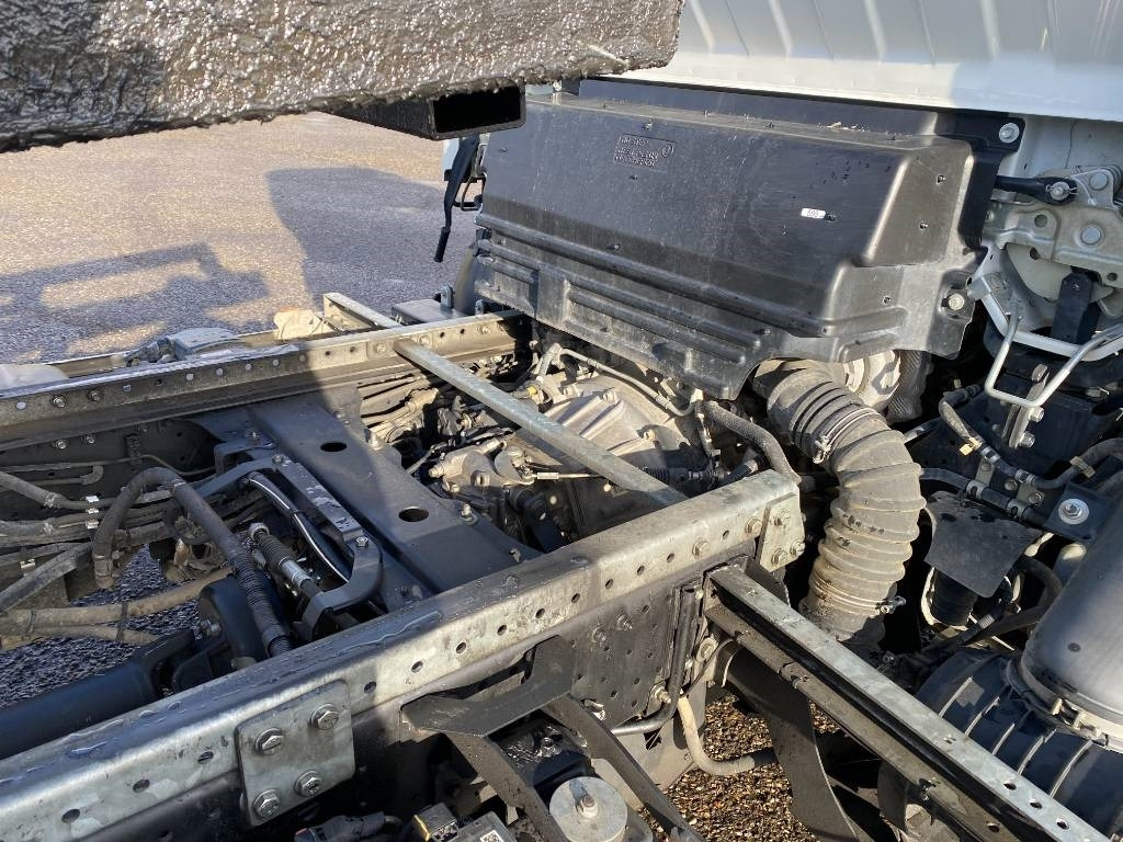 Tow truck Isuzu P75-S2/MONZA 1er Main Carte grise Française: picture 27 Tow truck Isuzu P75-S2/MONZA 1er Main Carte grise Française: picture 27