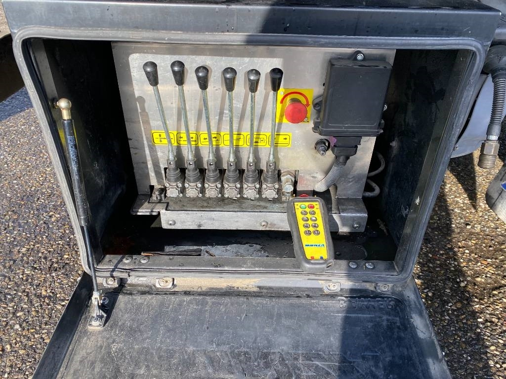 Tow truck Isuzu P75-S2/MONZA 1er Main Carte grise Française: picture 34 Tow truck Isuzu P75-S2/MONZA 1er Main Carte grise Française: picture 34