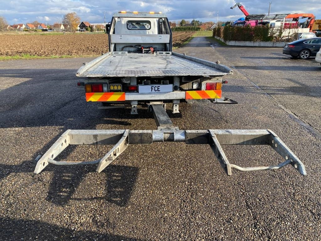 Tow truck Isuzu P75-S2/MONZA 1er Main Carte grise Française: picture 9 Tow truck Isuzu P75-S2/MONZA 1er Main Carte grise Française: picture 9