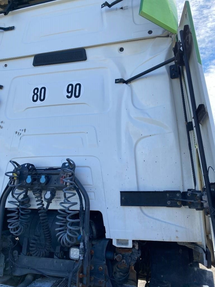 Tractor unit Renault T 460DTI 11 RETARDER Carte Grise Française: picture 13