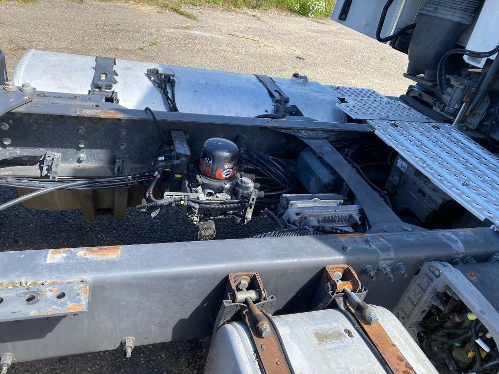 Tractor unit Renault T 460DTI 11 RETARDER Carte Grise Française: picture 38