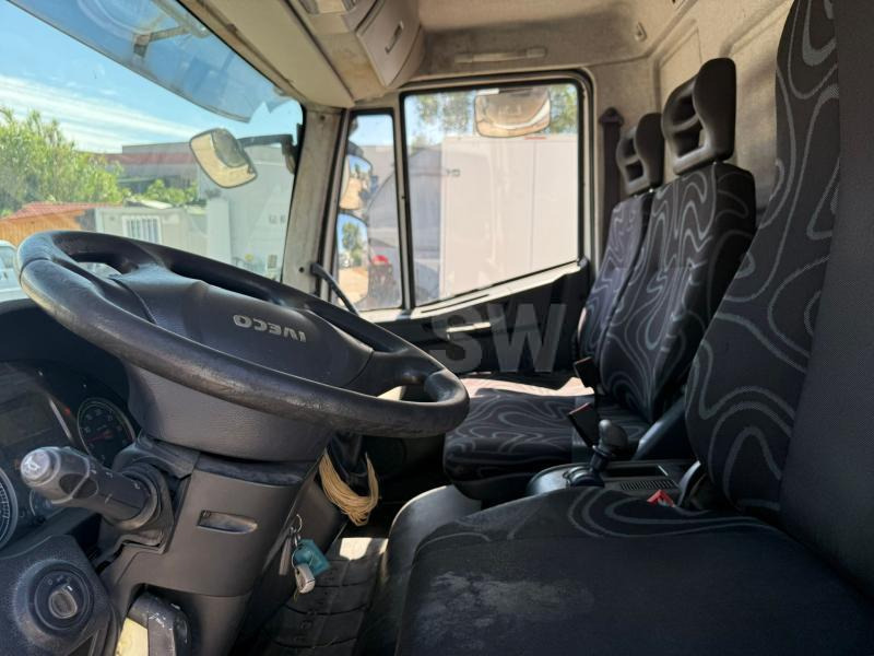 Iveco 120E22 - Refrigerator truck: picture 5 Iveco 120E22 - Refrigerator truck: picture 5