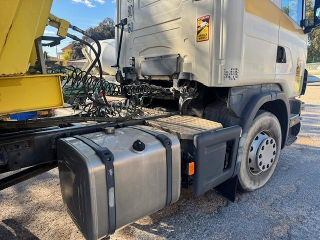 Scania R 460 - Tractor unit: picture 5 Scania R 460 - Tractor unit: picture 5
