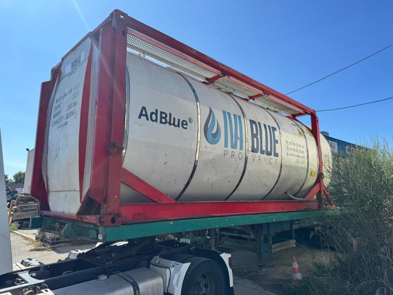 Van Hool 30000 LITRES ADBLUE - Tank semi-trailer: picture 4 Van Hool 30000 LITRES ADBLUE - Tank semi-trailer: picture 4