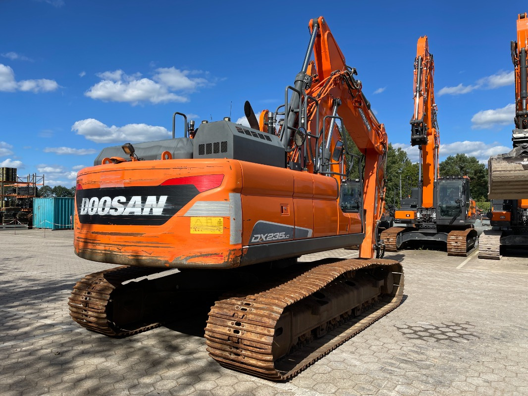 Doosan DX235LC-5 - Crawler excavator: picture 4 Doosan DX235LC-5 - Crawler excavator: picture 4