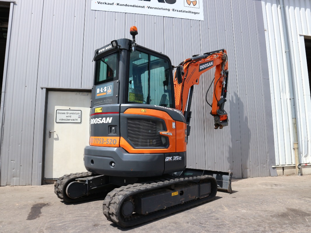 Doosan DX35Z-7 - Mini excavator: picture 3 Doosan DX35Z-7 - Mini excavator: picture 3