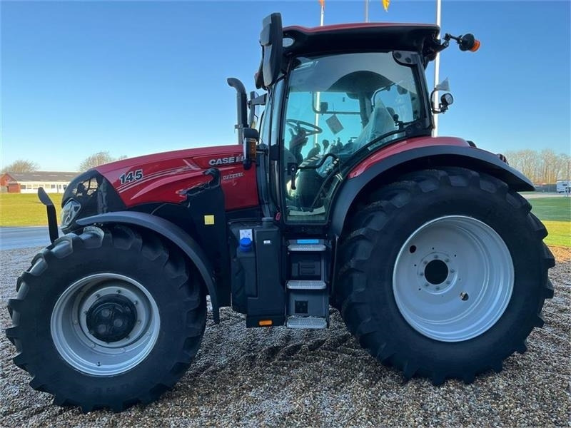 Case IH Maxxum 145 - Farm tractor: picture 2 Case IH Maxxum 145 - Farm tractor: picture 2