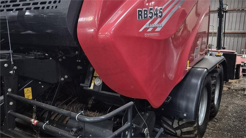 Case IH RB 545 silage pack Inkl. ballevender - Round baler: picture 1 Case IH RB 545 silage pack Inkl. ballevender - Round baler: picture 1