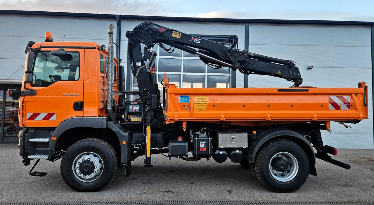MAN TGM 18.280 4x4 HIAB 111-3 Funk Kran Winterdienst - Tipper, Crane truck: picture 5 MAN TGM 18.280 4x4 HIAB 111-3 Funk Kran Winterdienst - Tipper, Crane truck: picture 5