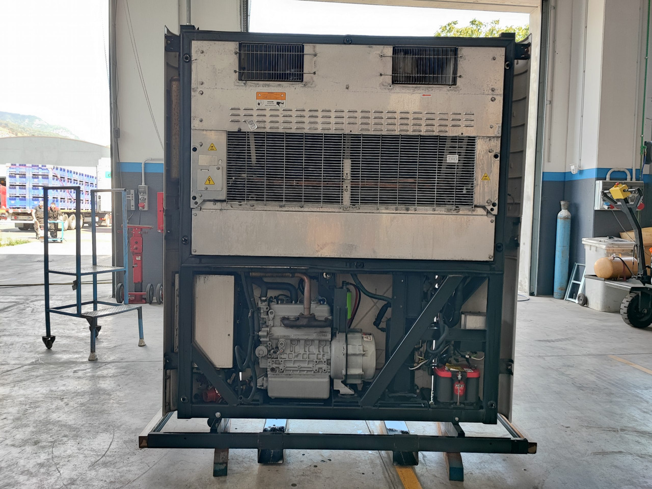 Motore Frigo Carrier Vector 1550 - Refrigerator unit: picture 4 Motore Frigo Carrier Vector 1550 - Refrigerator unit: picture 4