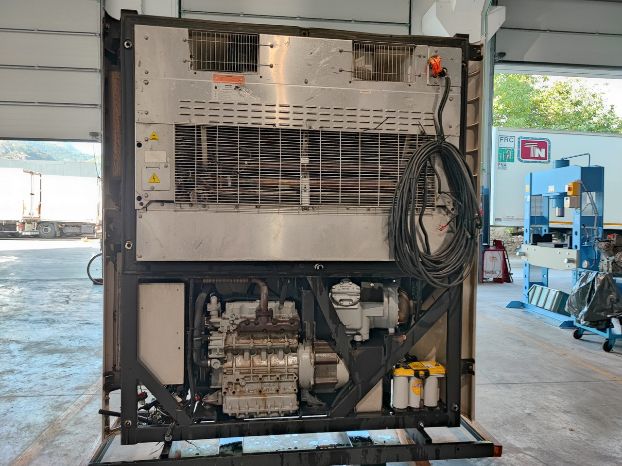 Motore frigo Carrier Vector 1550 pezzi di ricambio - Refrigerator unit: picture 3 Motore frigo Carrier Vector 1550 pezzi di ricambio - Refrigerator unit: picture 3