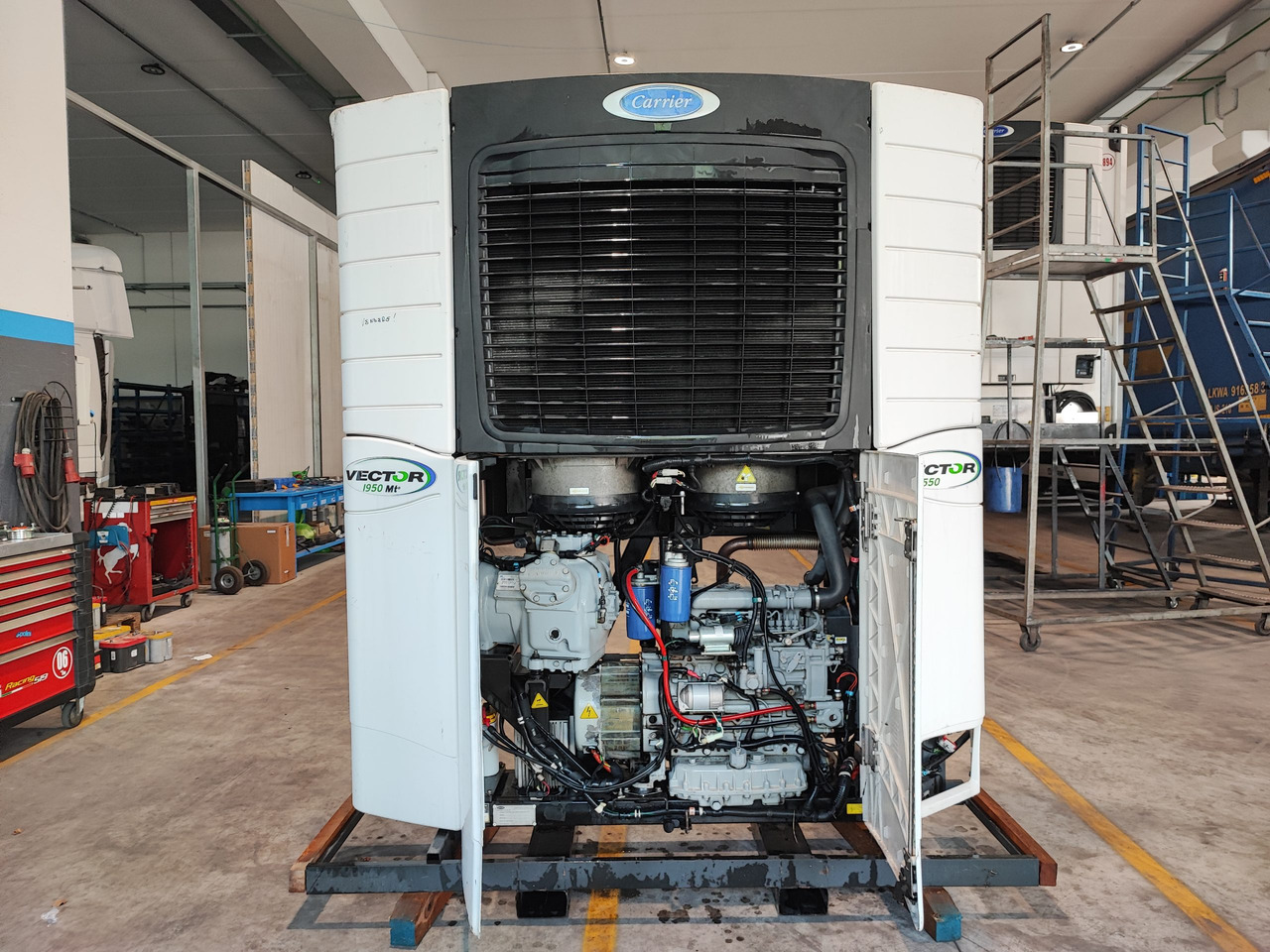 Motore frigo Carrier Vector 1550 pezzi di ricambio - Refrigerator unit: picture 2 Motore frigo Carrier Vector 1550 pezzi di ricambio - Refrigerator unit: picture 2