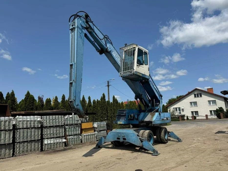 Koparka przeładunkowa Fuchs MHL 330 - Waste/ Industry handler: picture 3 Koparka przeładunkowa Fuchs MHL 330 - Waste/ Industry handler: picture 3