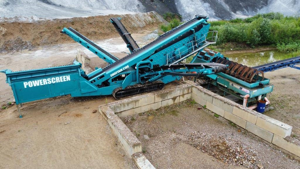 PowerScreen Chieftain 2100  - Screener: picture 2 PowerScreen Chieftain 2100  - Screener: picture 2