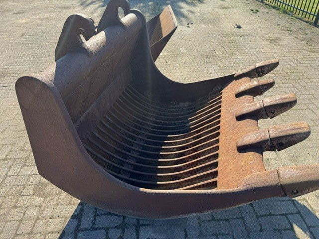 Beco puinbak bucket CW30 1500mm Heavy - Sorting bucket for Construction machinery: picture 1 Beco puinbak bucket CW30 1500mm Heavy - Sorting bucket for Construction machinery: picture 1