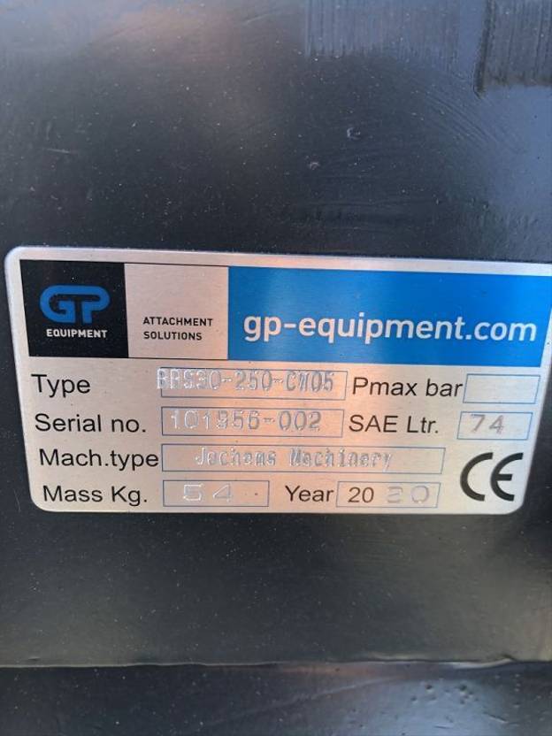 GP trenching bucket CW05 - Excavator bucket: picture 3 GP trenching bucket CW05 - Excavator bucket: picture 3