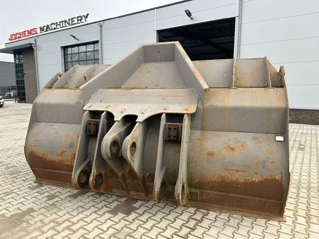 Volvo L350 Bucket 6000 Kilo - Excavator bucket: picture 3 Volvo L350 Bucket 6000 Kilo - Excavator bucket: picture 3