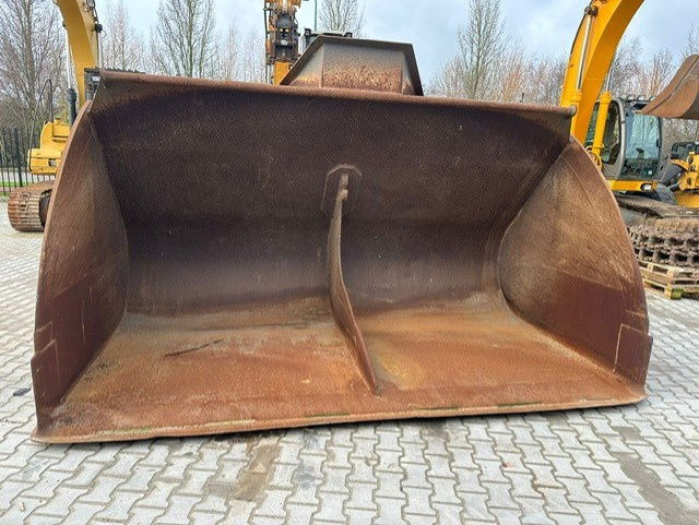 Volvo L350 Bucket 6000 Kilo - Excavator bucket: picture 5 Volvo L350 Bucket 6000 Kilo - Excavator bucket: picture 5