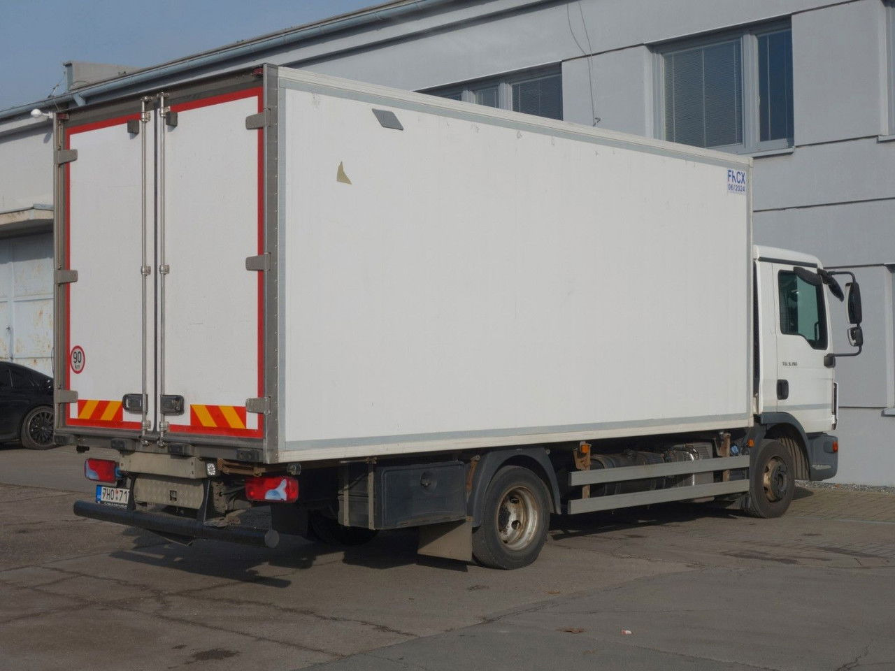 MAN 8.190 ThermoKing V800MAX, 2 Kammern - Refrigerator truck: picture 5 MAN 8.190 ThermoKing V800MAX, 2 Kammern - Refrigerator truck: picture 5