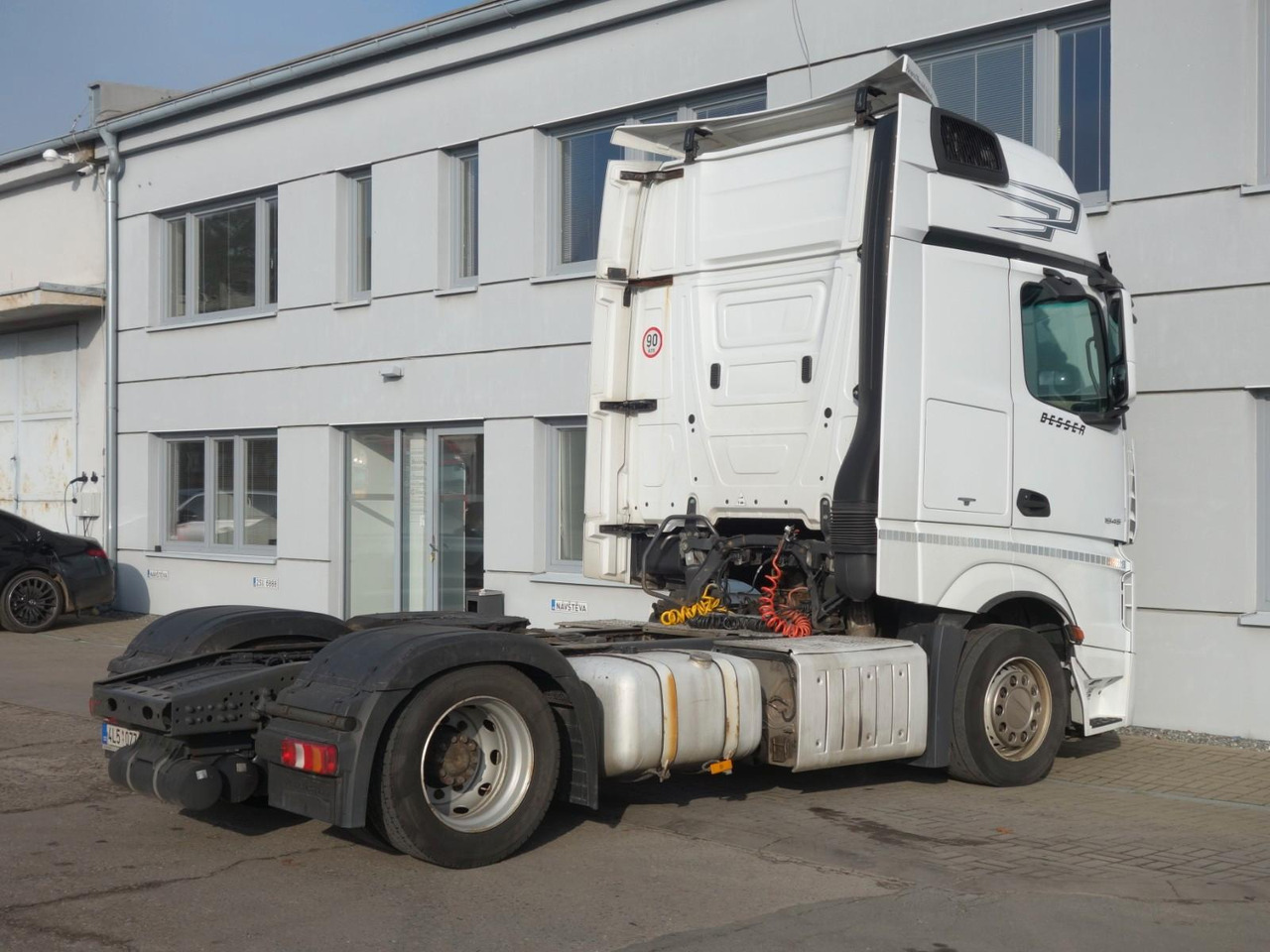 Mercedes-Benz 1845 LSNRL, GIGA Space - Tractor unit: picture 5 Mercedes-Benz 1845 LSNRL, GIGA Space - Tractor unit: picture 5