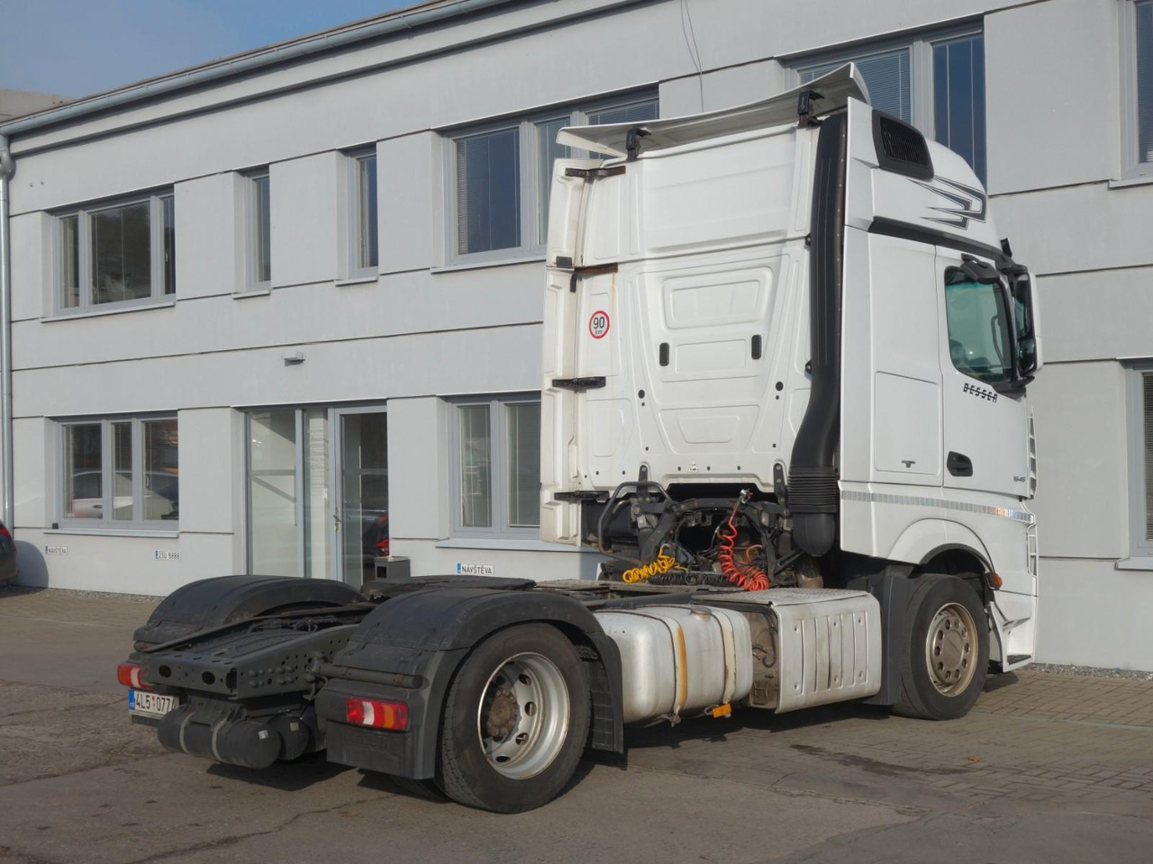 Mercedes-Benz 1845 LSNRL, GIGA Space - Tractor unit: picture 4 Mercedes-Benz 1845 LSNRL, GIGA Space - Tractor unit: picture 4