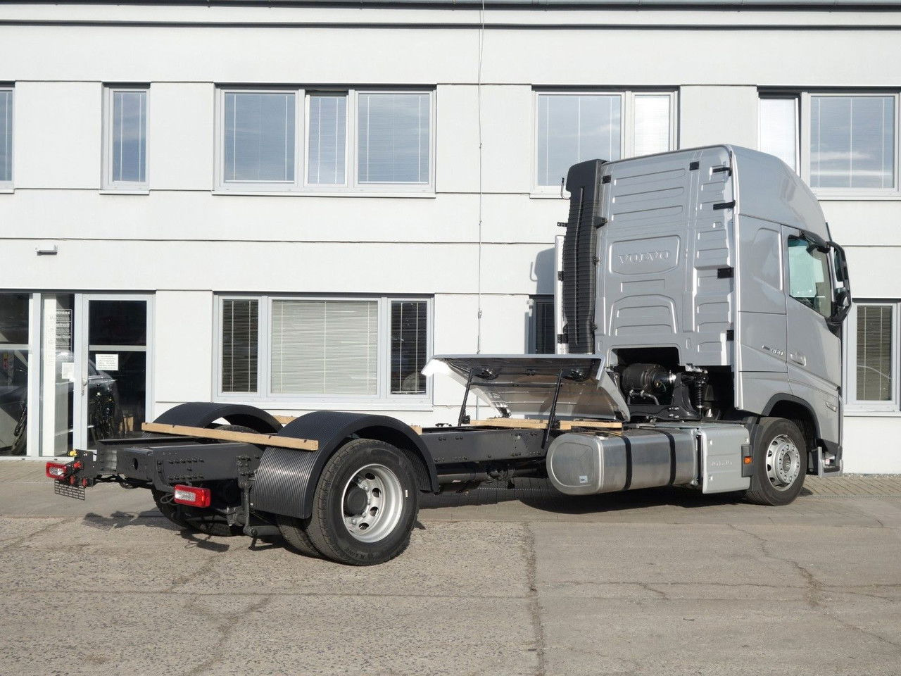 Volvo FH 13 XL 460 Turbo Compound Neue - Container transporter/ Swap body truck: picture 4 Volvo FH 13 XL 460 Turbo Compound Neue - Container transporter/ Swap body truck: picture 4
