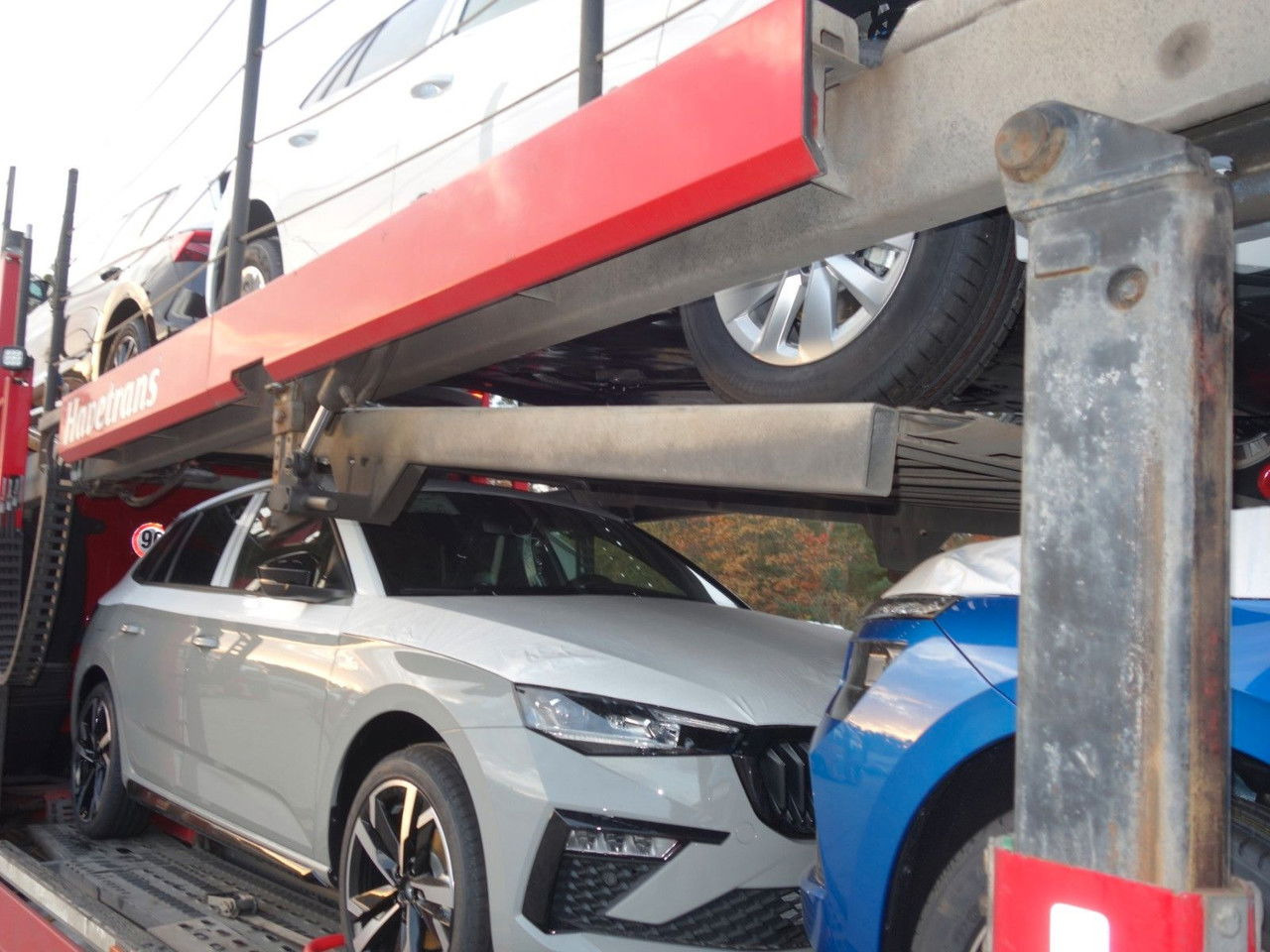 Volvo FM 13 460 6x2 Kässbohrer Metago - Supertrans - Autotransporter truck: picture 5 Volvo FM 13 460 6x2 Kässbohrer Metago - Supertrans - Autotransporter truck: picture 5