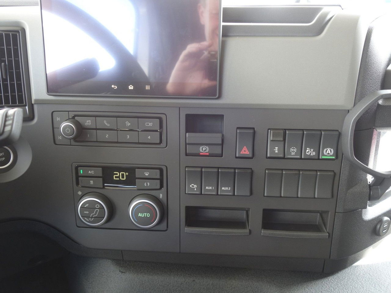 Leasing of  Volvo FM 13 460 PS, Retarder, fur Euro Lohr, Neue Volvo FM 13 460 PS, Retarder, fur Euro Lohr, Neue: picture 13 Leasing of  Volvo FM 13 460 PS, Retarder, fur Euro Lohr, Neue Volvo FM 13 460 PS, Retarder, fur Euro Lohr, Neue: picture 13