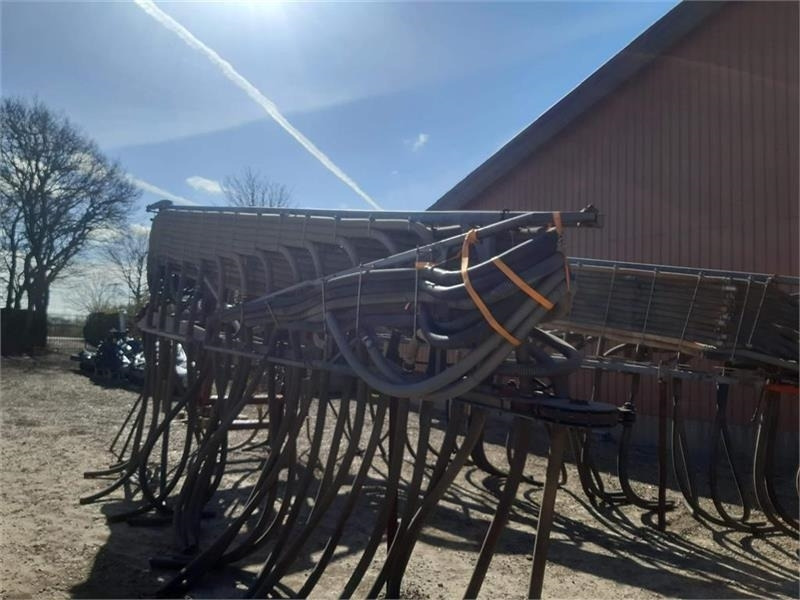 Harsø 24m slæbeslangebom 16-20-24 m 1 fordeler - Slurry tanker: picture 5 Harsø 24m slæbeslangebom 16-20-24 m 1 fordeler - Slurry tanker: picture 5