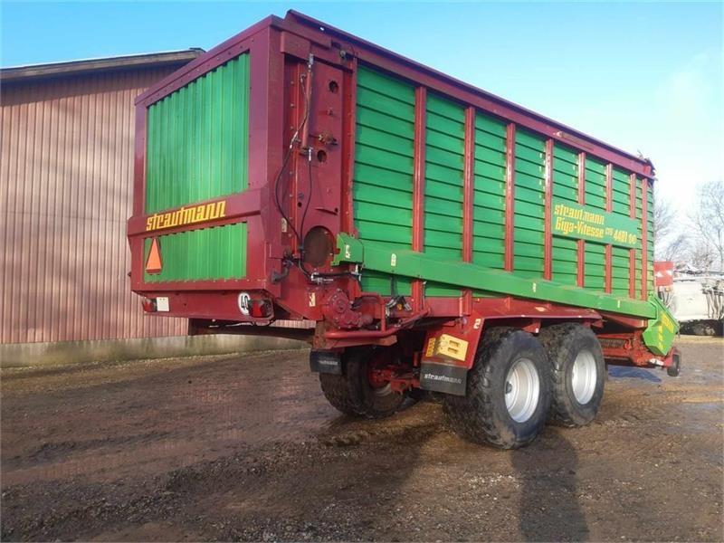 Strautmann Giga Vitesse CFS 4401 - Farm trailer: picture 3 Strautmann Giga Vitesse CFS 4401 - Farm trailer: picture 3