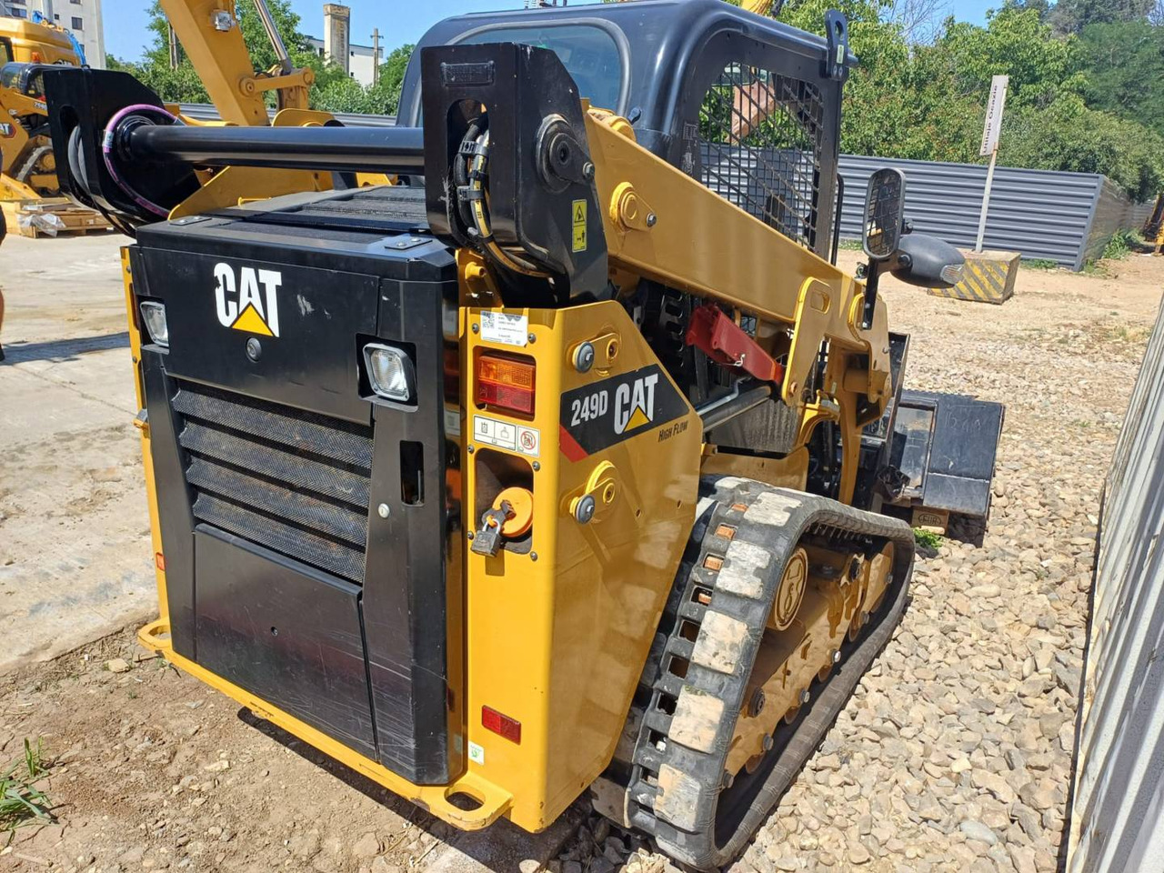 CAT 249D - Compact track loader: picture 3 CAT 249D - Compact track loader: picture 3