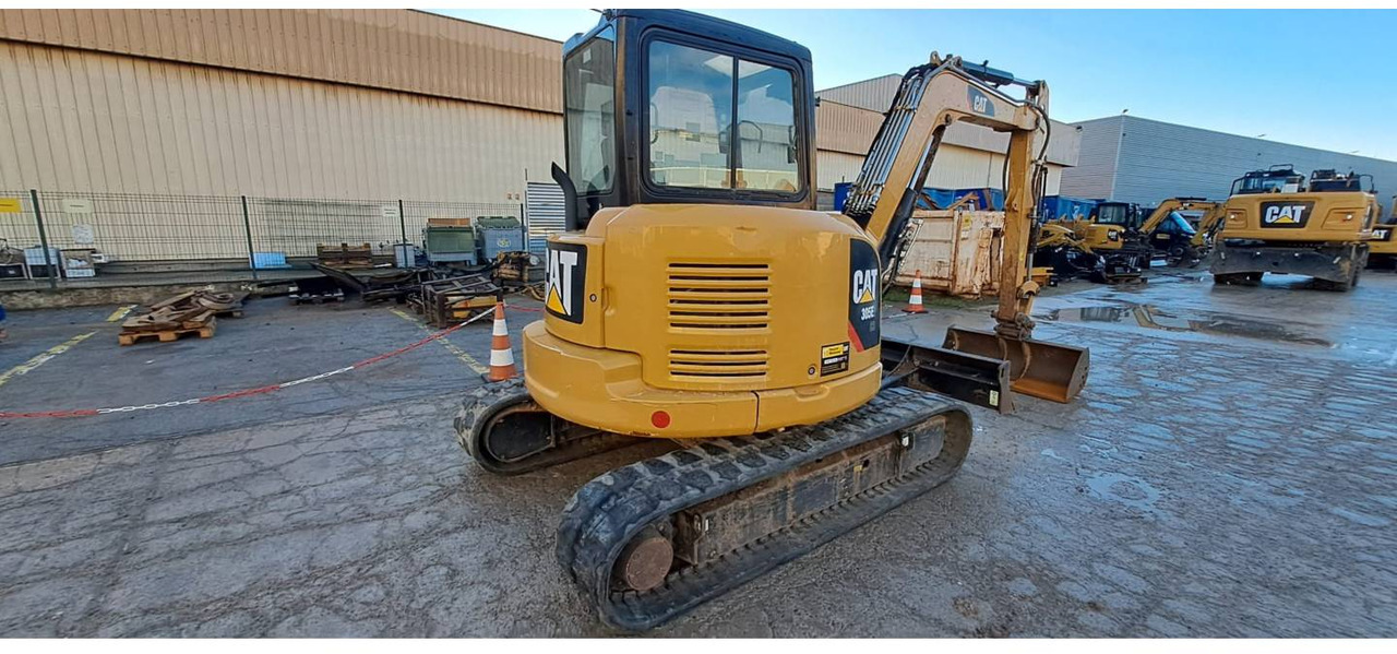 CAT 305E2CR - Crawler excavator: picture 3 CAT 305E2CR - Crawler excavator: picture 3