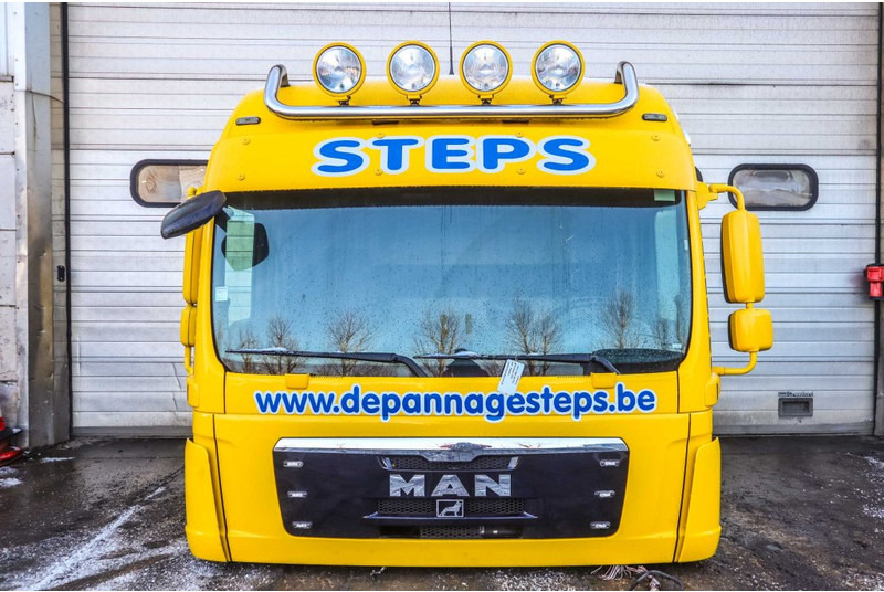 MAN F99L39 TGM - Cab and interior for Truck: picture 1 MAN F99L39 TGM - Cab and interior for Truck: picture 1