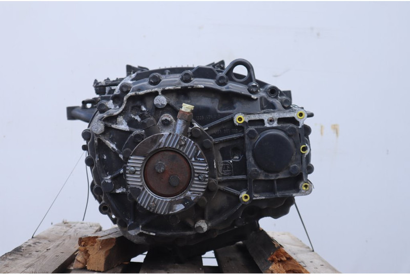 MAN MAN TGL 12.250 - Gearbox for Truck: picture 4 MAN MAN TGL 12.250 - Gearbox for Truck: picture 4