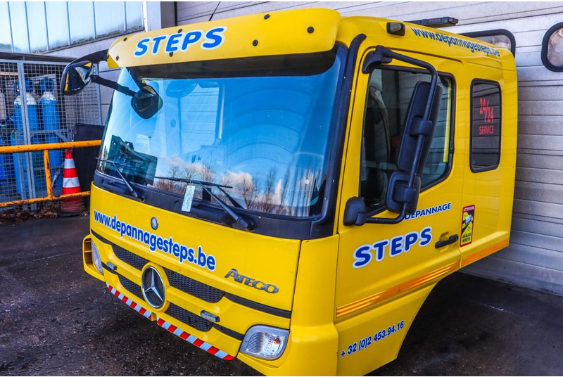 Mercedes-Benz ATEGO MP3 F04 6-CYL - Cab and interior for Truck: picture 3 Mercedes-Benz ATEGO MP3 F04 6-CYL - Cab and interior for Truck: picture 3