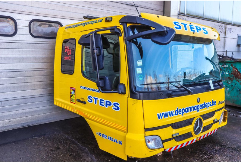 Mercedes-Benz ATEGO MP3 F04 6-CYL - Cab and interior for Truck: picture 2 Mercedes-Benz ATEGO MP3 F04 6-CYL - Cab and interior for Truck: picture 2