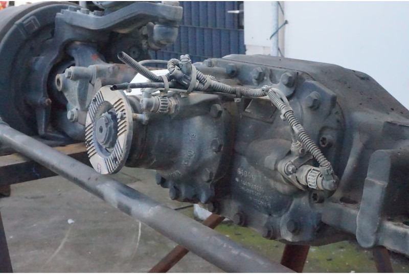 Mercedes-Benz FD223P-7.5/S22.5 29/24x4.0 - Front axle for Truck: picture 3 Mercedes-Benz FD223P-7.5/S22.5 29/24x4.0 - Front axle for Truck: picture 3