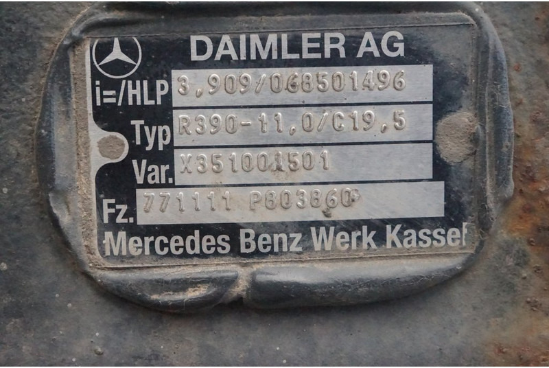 Mercedes-Benz R390-11/C-19.5 I=3.909 771 111 P 803860 - Rear axle for Truck: picture 3 Mercedes-Benz R390-11/C-19.5 I=3.909 771 111 P 803860 - Rear axle for Truck: picture 3