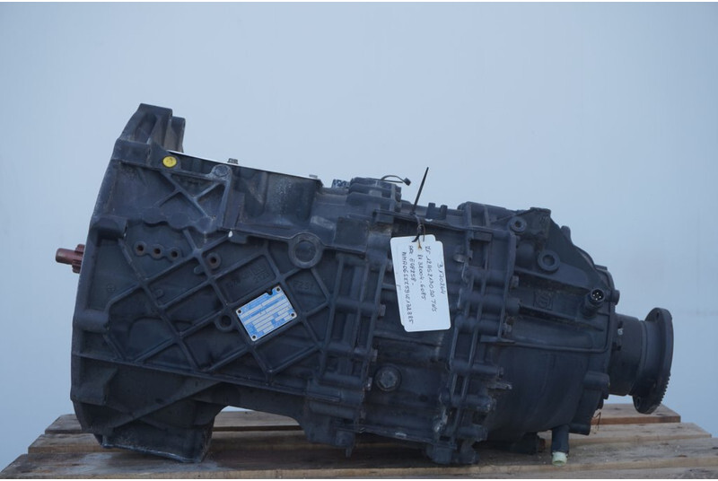 ZF 12AS2130TD TGS 81 32004-6085 - Gearbox for Truck: picture 1 ZF 12AS2130TD TGS 81 32004-6085 - Gearbox for Truck: picture 1