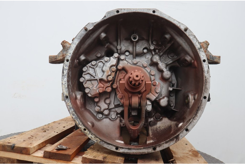 ZF 16S151OD+INT F2000 - Gearbox for Truck: picture 2 ZF 16S151OD+INT F2000 - Gearbox for Truck: picture 2