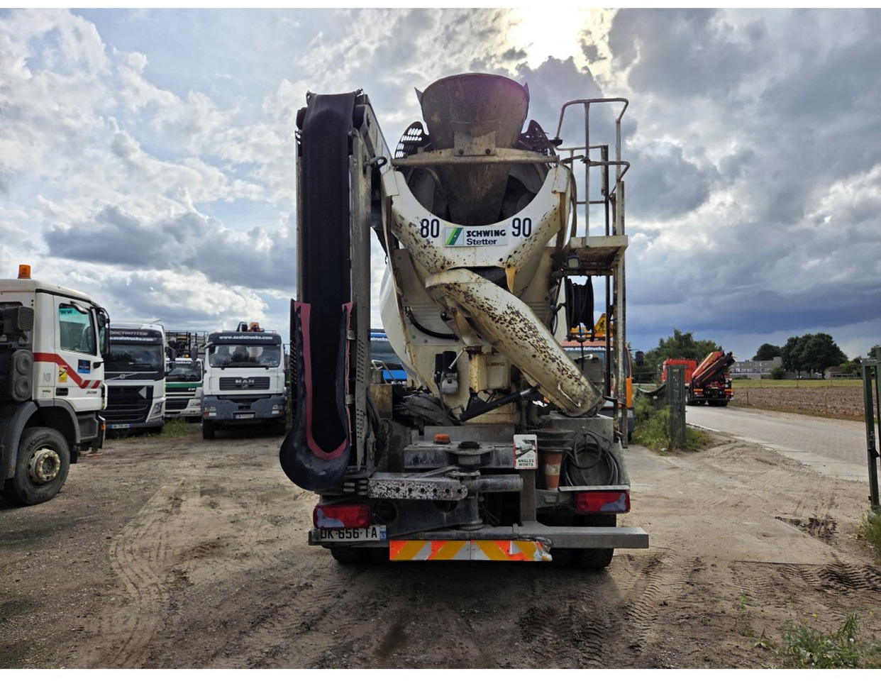 TGS 35.400 8X4 Concrete Mixer Stetter Euro 6 Steelsuspension - Concrete mixer truck: picture 3 TGS 35.400 8X4 Concrete Mixer Stetter Euro 6 Steelsuspension - Concrete mixer truck: picture 3