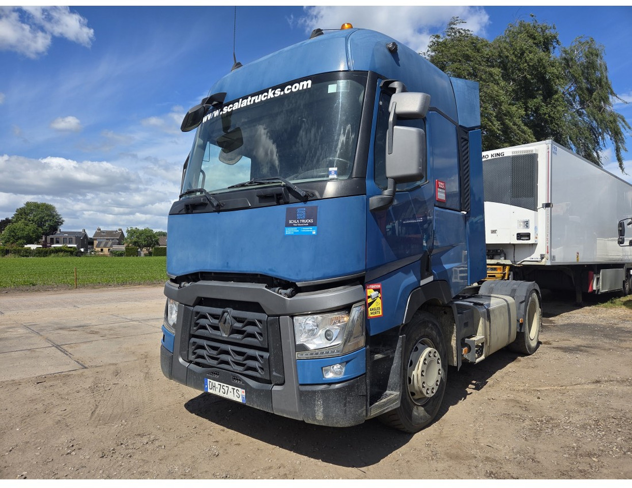 Renault T 460 4X2 Tractor Unit Retarder Hydraulic - Tractor unit: picture 1 Renault T 460 4X2 Tractor Unit Retarder Hydraulic - Tractor unit: picture 1