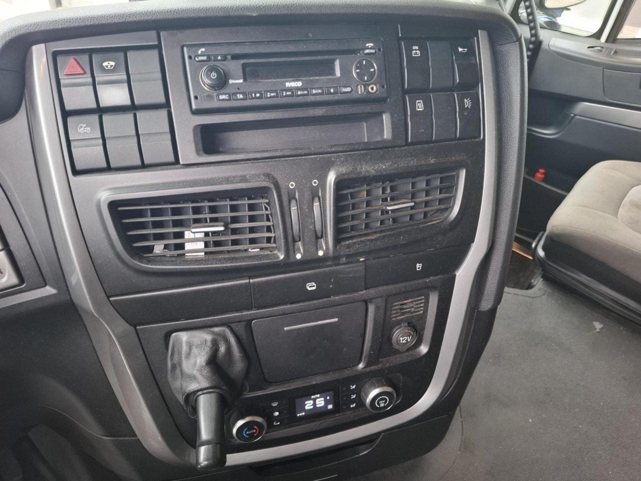 Leasing of IVECO Stralis AS440S51T/P IVECO Stralis AS440S51T/P: picture 8 Leasing of IVECO Stralis AS440S51T/P IVECO Stralis AS440S51T/P: picture 8