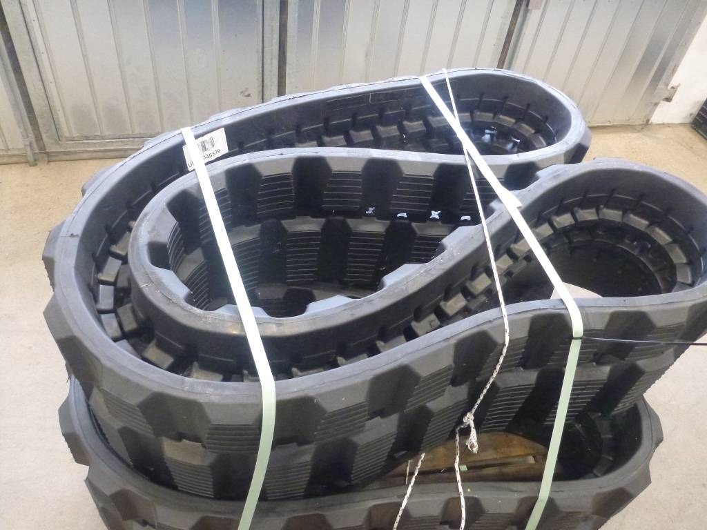 Rubber Tracks, RT40075574Y - Track for Construction machinery: picture 3 Rubber Tracks, RT40075574Y - Track for Construction machinery: picture 3