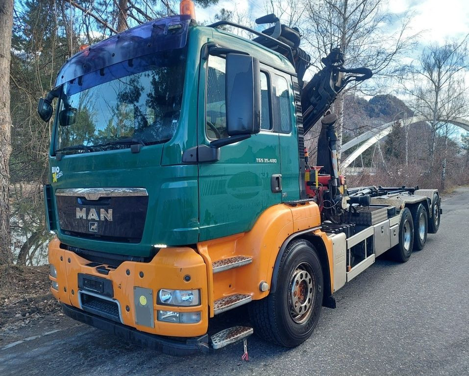 MAN TGS 35.480 8x4, E5, Fassi F235CXP Kran+Abroll MAN TGS 35.480 8x4, E5, Fassi F235CXP Kran+Abroll - Crane truck, Hook lift truck: picture 2 MAN TGS 35.480 8x4, E5, Fassi F235CXP Kran+Abroll MAN TGS 35.480 8x4, E5, Fassi F235CXP Kran+Abroll - Crane truck, Hook lift truck: picture 2