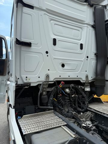 Tractor unit Mercedes-Benz Actros 1846 4x2, E6, Retarder, 2X: picture 7